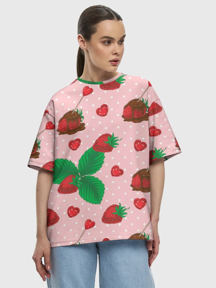 Chocolate Strawberry Hearts — Women's oversized cotton T-shirt with all-over print, Valentines Day theme