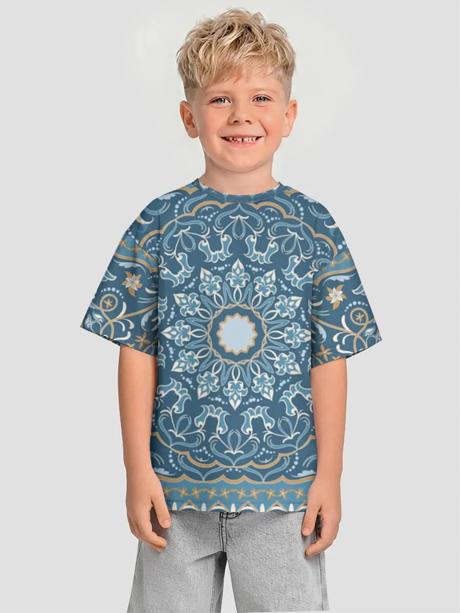 Children's T-shirt. Oversized