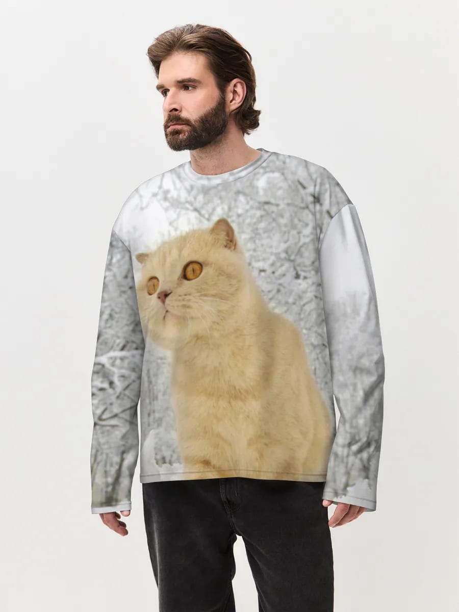 雪の中のジンジャーキャット