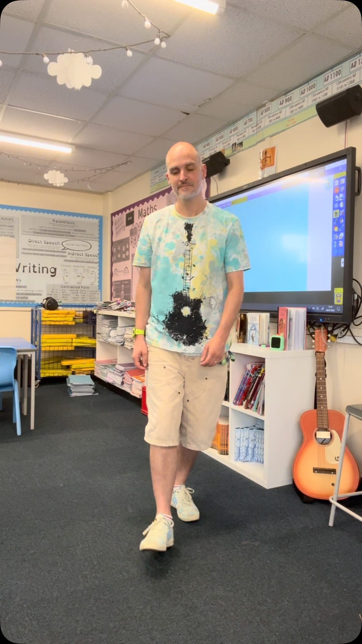 @mrwalkermrwalker wearing allover.art
