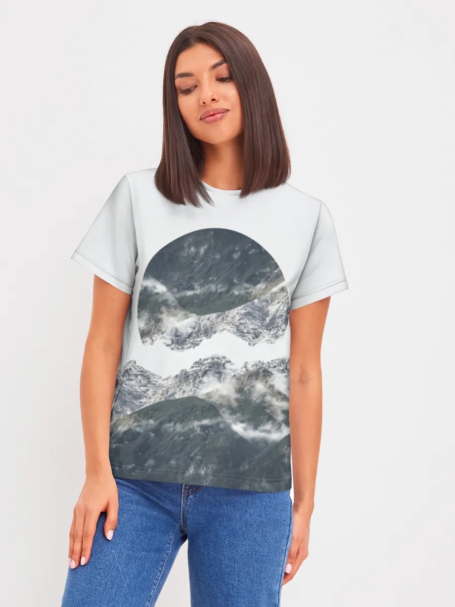 Minimal Alpine Mountain Circle