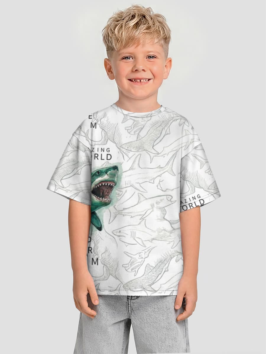 Children's T-shirt. Oversized